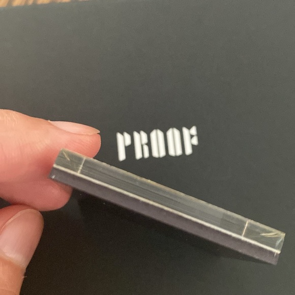 Official BTS Proof Album magnet collection - Picture 8 of 9